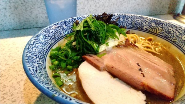 「#濃厚煮干ラーメン #1000円」@破壊的イノベーションの写真