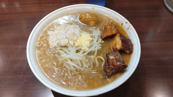 「ザ☆豚玉」@ガツ盛リラーメン みちる屋 松戸店の写真