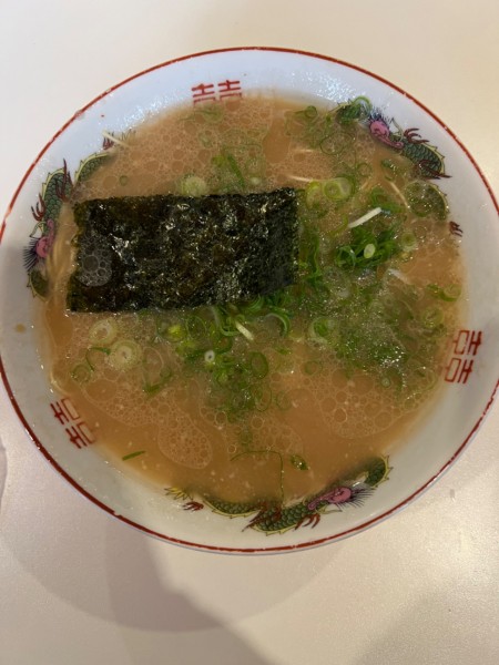 「ラーメン1000円」@中洲屋台 長浜ラーメン 初代 健太の写真