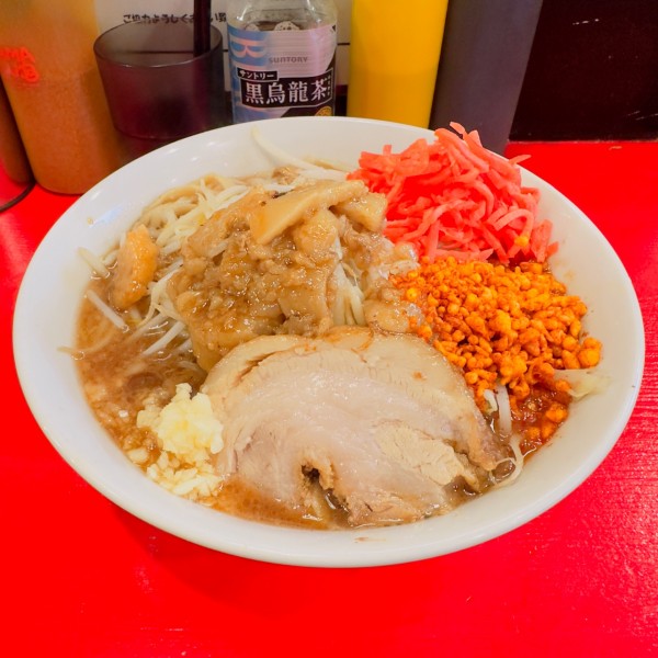 「ラーメン小」@ラーメン鷹の目 北千住店の写真