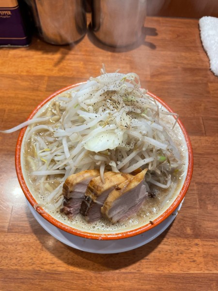 「野菜マシマシ」@らーめん バリ男 行徳店の写真