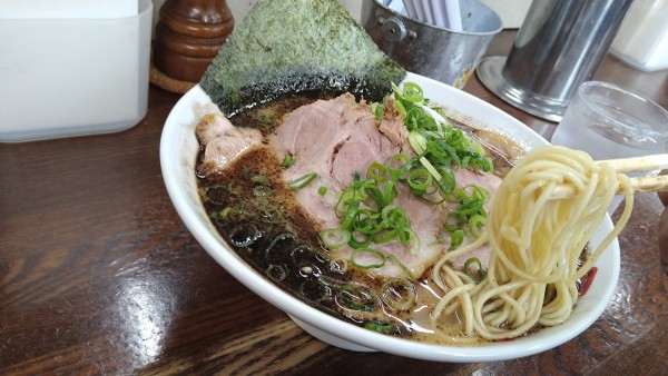 「チャーシューメン」@なんつッ亭 秦野本店の写真