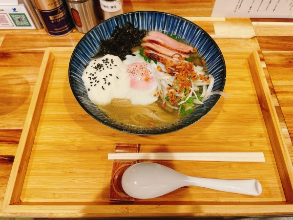 「煮干し昆布水冷麺」@ハちゃんラーメンの写真