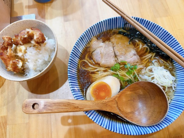 「醤油ラーメン」@Pure soup ramen しずくの写真