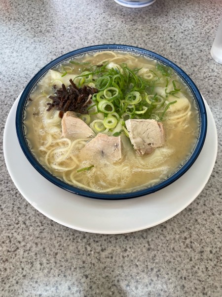 「ワンタン麺」@博多ラーメンしばらく 福重店の写真