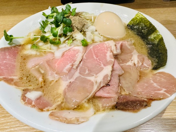 「【限定】濃厚煮干しそば【1000円】」@一番だしラーメン しんせんの写真