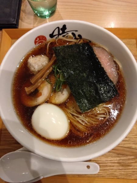 「中華蕎麦＋特製トッピング」@中華蕎麦 時雨の写真