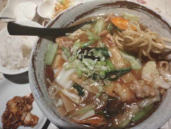 「昼の定食 五目タンメン(850)」@上海人家の写真