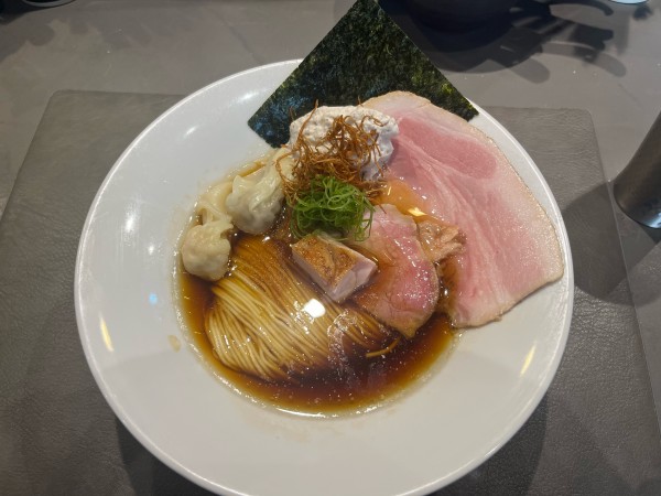 「特上醤油らぁ麺」@Ramen Break Beatsの写真