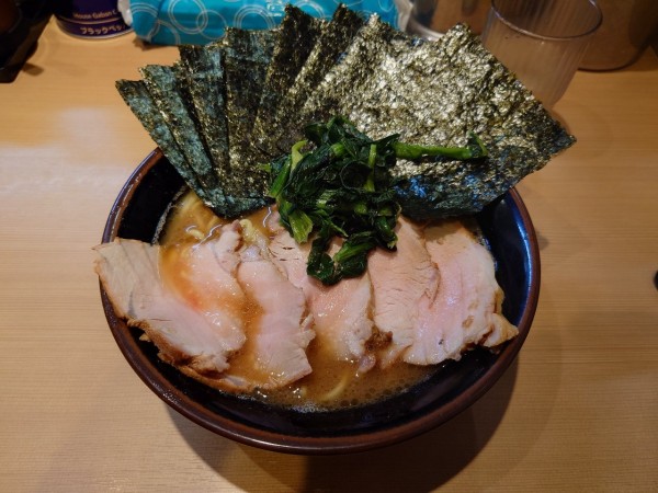 「チャーシューメン 高級のり ライス」@輝道家直系 皇綱家の写真