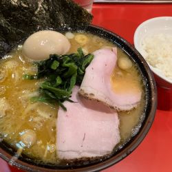 昼飯セット(半ライス)