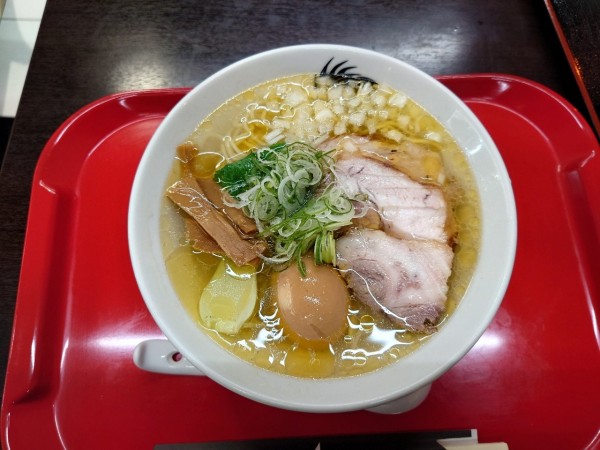 「DX鶏塩らーめん」@竹末 道の駅本陣の写真