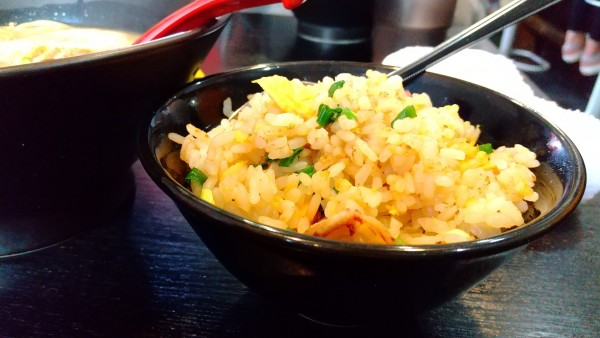 「#半焼き飯 #らーめんセット#1030円 #替え玉100円」@博多糟屋ラーメン あかつきの写真