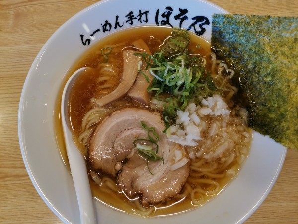 「煮干しらーめん」@らーめん手打 ほそ乃の写真