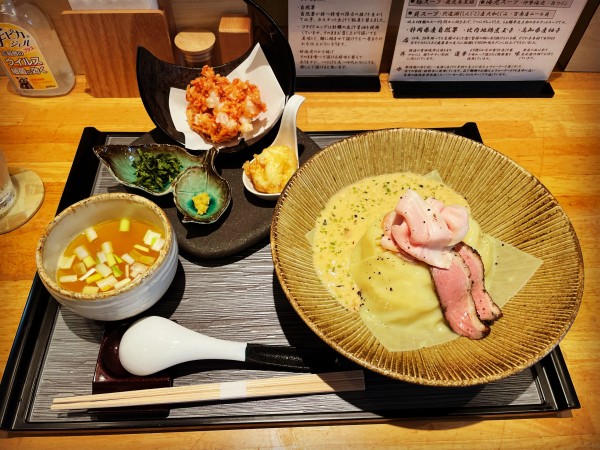 「特製山かけ柚子塩つけ麺」@入鹿（IRUCA）-Tokyo-の写真