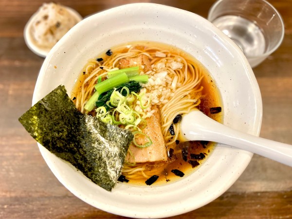 「煮干醤油850半麺-100=750」@NOODLE MEISTER 源九 GENKの写真