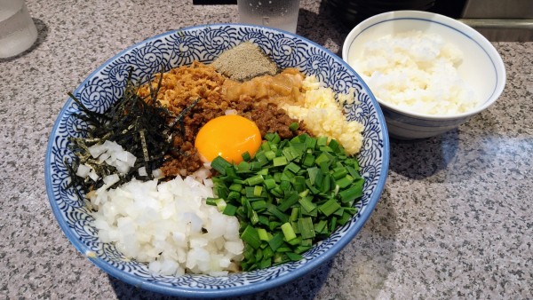 「ニボ台湾+ライス」@ラーメン宮郎の写真