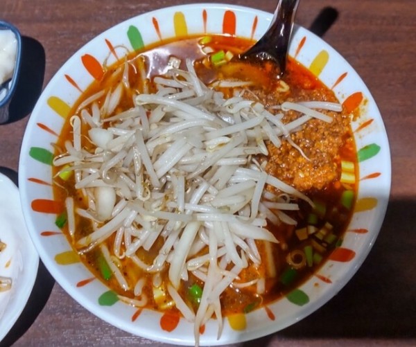 「辛口拉麺１丁目」@中華美食屋 江俣店の写真