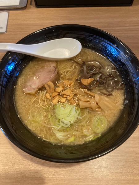 「とんこつラーメン」@ラーメン酒場 天狗の写真