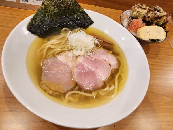 「塩らーめん　ちく天丼」@しののめヌードルの写真