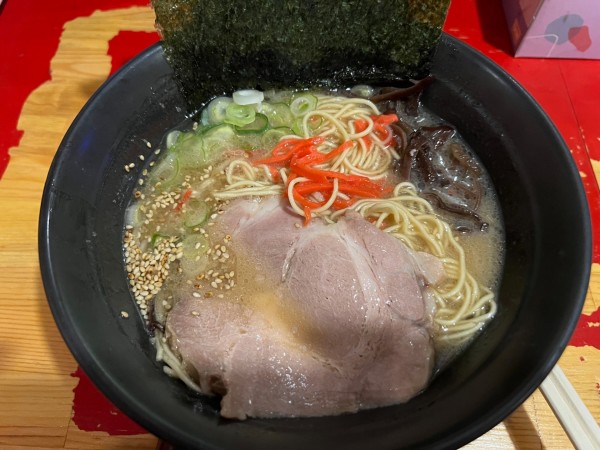 「博多とんこつ」@横浜家系ラーメン 喬の写真