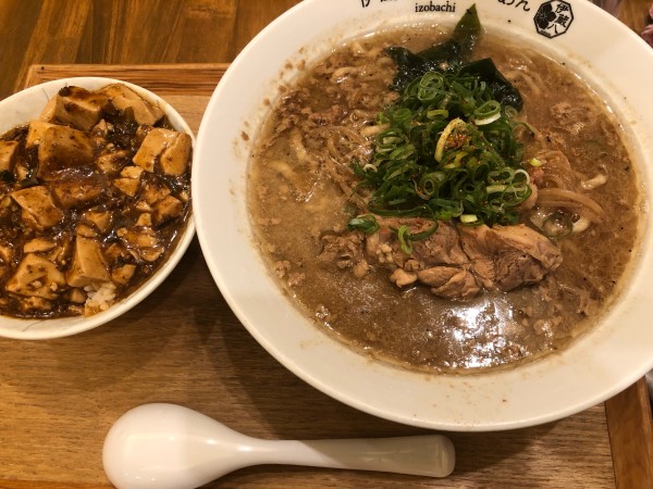 「香がし味噌ラーメンと麻婆丼」@伊蔵八味噌らーめんの写真