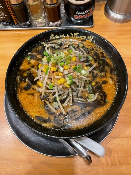 「黄金の味噌ラーメンBLACK(980円)」@らあめん花月嵐 川崎西口店の写真