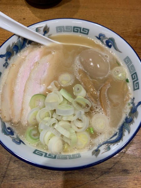 「鶏と豚皮のラーメン【限定】」@渡なべの写真