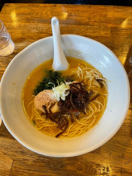 「博多水炊き醤油ラーメン」@麺屋すみすの写真