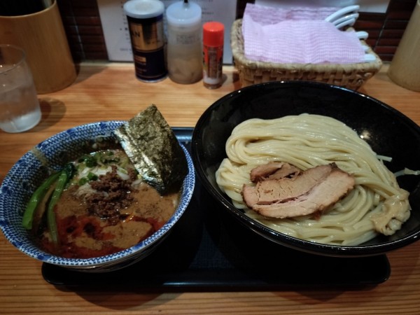 「担々つけ麺」@つけめん・らーめん・煮干そば 金狼の写真
