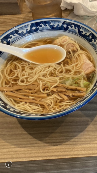 「醤油ラーメン」@手打ちらーめん 麺之介の写真