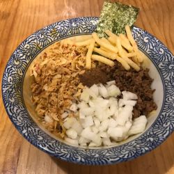 旅のインドまぜそば 920円 ＋クーポン揚げ赤ねぎ増量