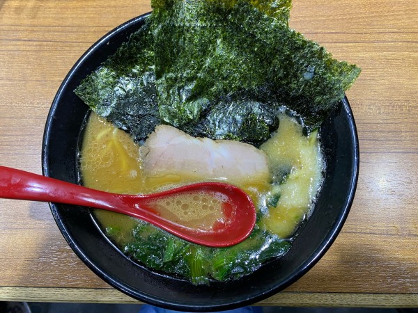 「ラーメン(並) 750円」@麺家 黒の写真