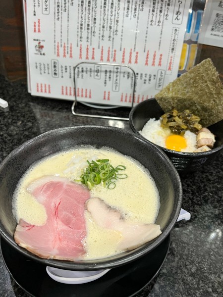 「濃厚エスプレッソ醤油らーめん」@Ramen 光鶏の写真