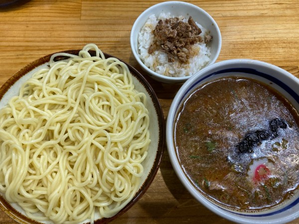 「もりそば中盛 850円+50円　半ライス150円」@中華そば なりたやの写真