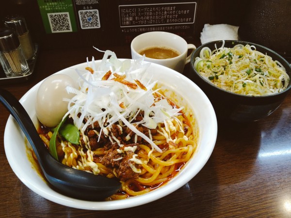 「限定/ジャン辛マヨミート+ネギめし」@ラーメン 大山家 昭島店の写真