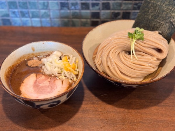 「汁増しつけ麺（中）」@麺屋みつば＋クローバーの写真