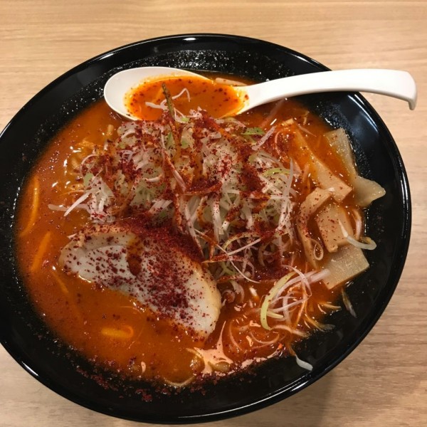 「辛味噌ネギラーメン 990円」@威風 大和店の写真