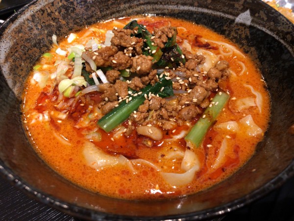 「坦々刀削麺」@天福の写真