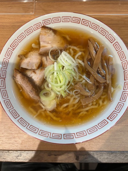 「醤油ラーメン820円」@喜多方ラーメン 新じまの写真