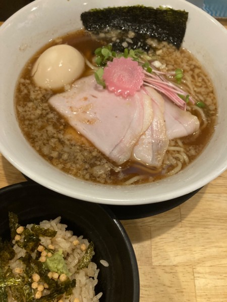 「鯖背脂中華そば（煮卵）¥880＋わさび飯¥100」@福島壱麺の写真