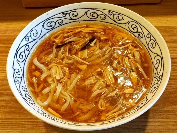 「酸辣湯麺」@楽食堂の写真