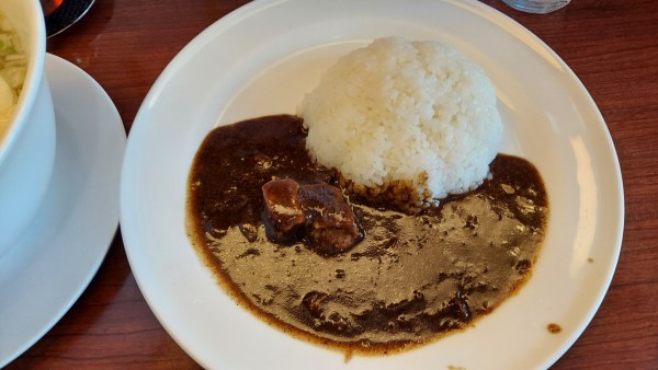 「半カレーライスと支那そばセット 1300円」@支那そば屋 インデアンの写真