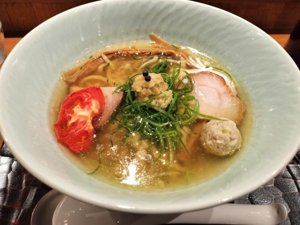 「塩そば(手揉み麺)1150円」@饗 くろ㐂の写真