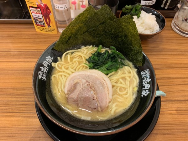「ラーメン 醤油」@横浜家系ラーメン 壱角家 有楽町店の写真