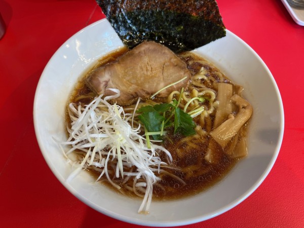 「鶏醤油らーめん　700円」@一華の写真