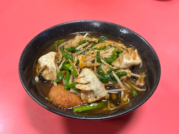 「四川ラーメン」@中華料理 孔明飯店の写真