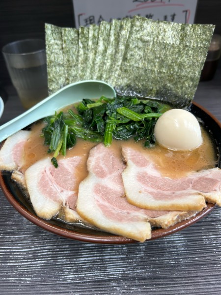 「ラーメン特製」@桜道家の写真