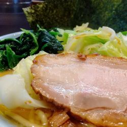 #豚骨ラーメン #790円 #キャベツ #170円 #小ライス