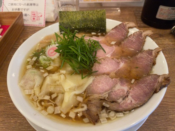 「丸鶏醤油ちゃーしゅうわんたん麺」@蔵前 中華そば 高ひろの写真